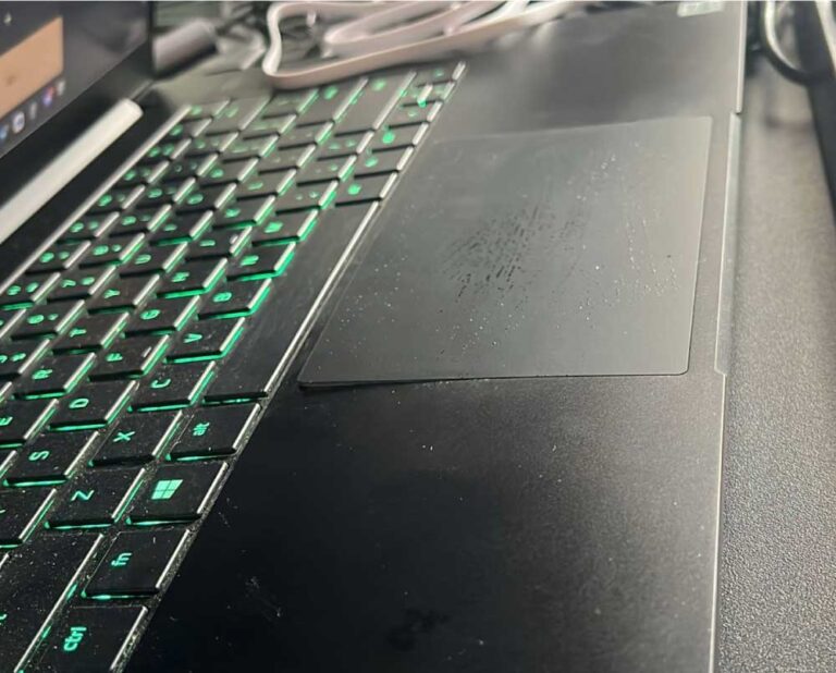 Razer Blade laptop trackpad bulge