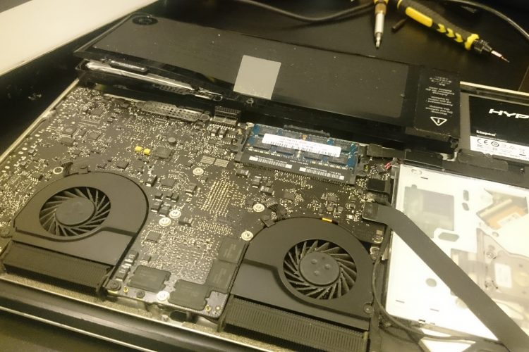 Replacing Macbook Air Battery