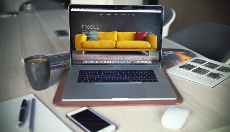 5 Best screen protectors for your laptops