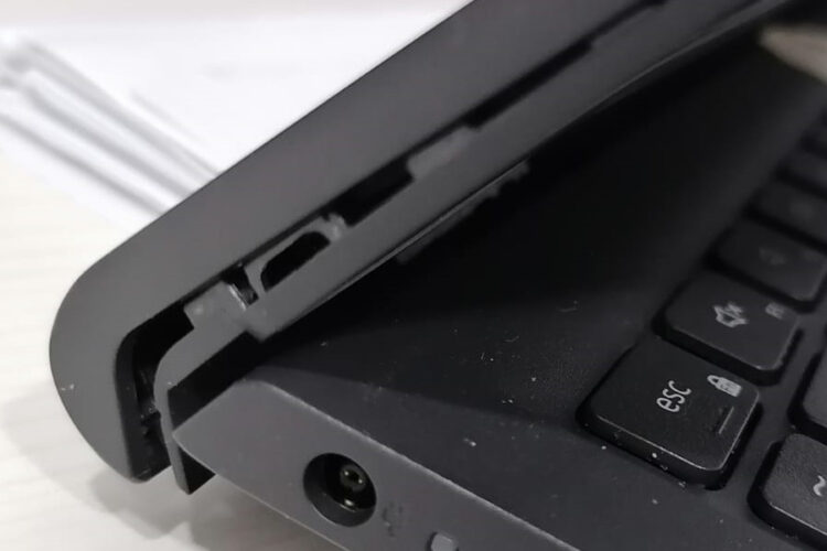 asus laptop hinge repair singapore