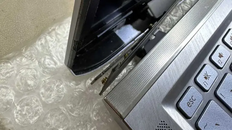 Cracked Laptop hinge. Unable to open/close cover