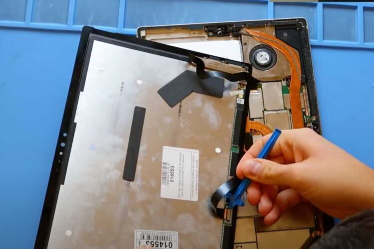 Surface Pro-Screen Repair at Volta PC