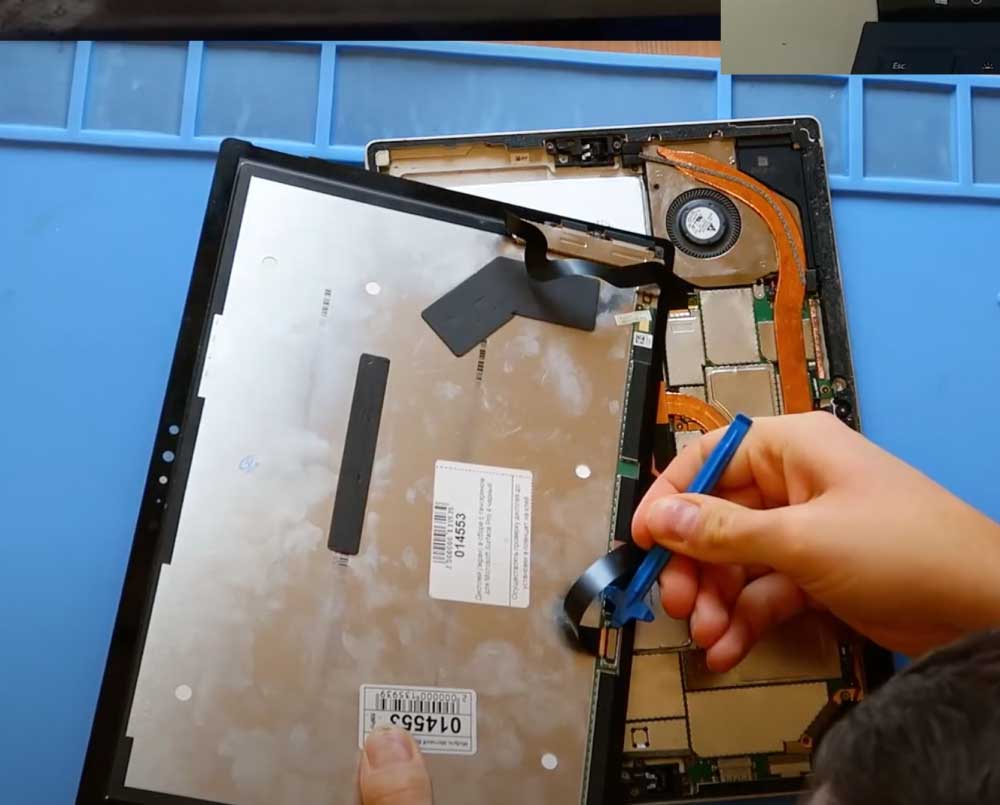 Surface Pro-Screen Repair at Volta PC
