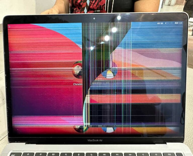 Macbook air horizontal lines on screen